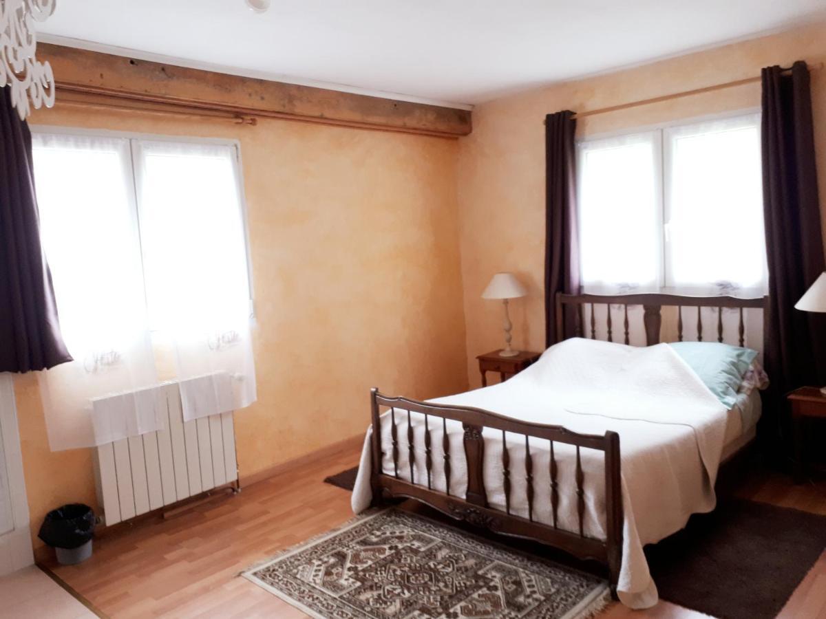 Chambres D'Hotes La Noyeraie Izeron 외부 사진